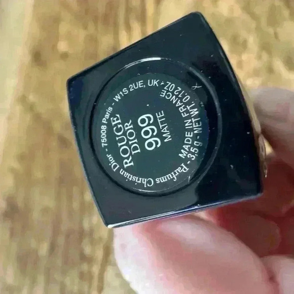 NEW Rouge Dior Refillable Lipstick ~ Iconic Red Matte (999) - Picture 4 of 8